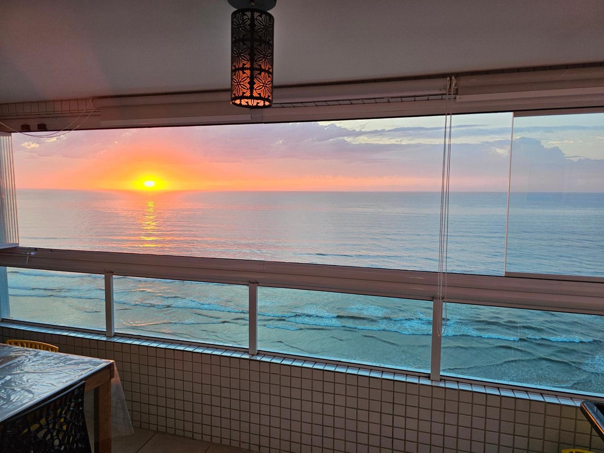 Apartamento Frente Mar Pe Na Areia Praia Grande  Zewnętrze zdjęcie